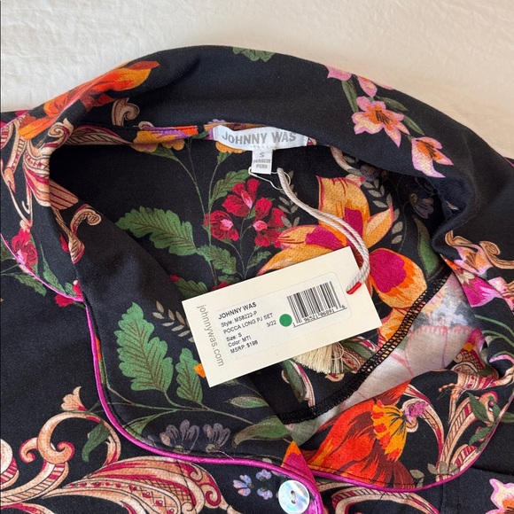NWT Johnny Was Black Floral pajama set - Picture 2 of 9